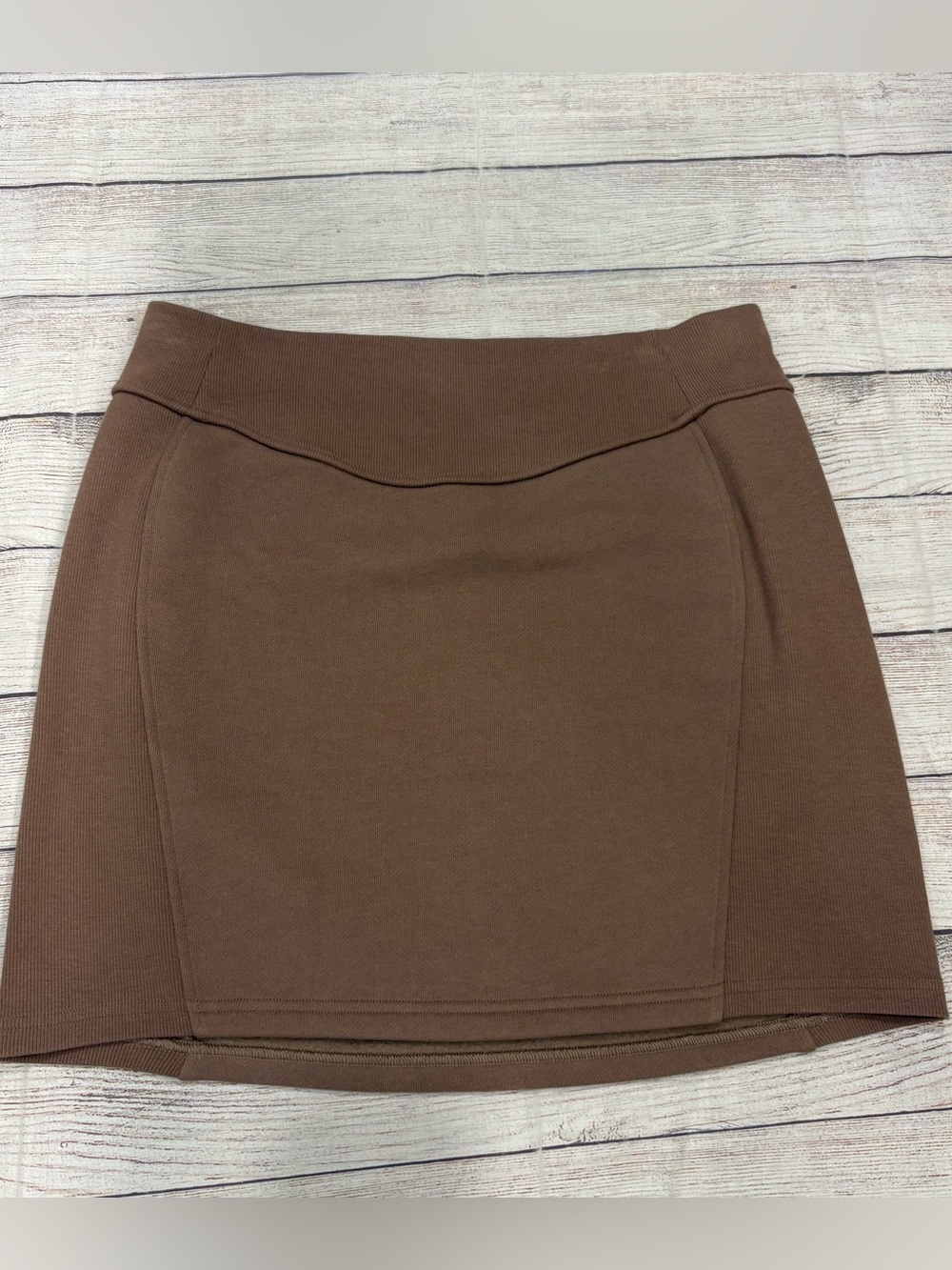 LULULEMON Scuba Mini High-Rise Skirt Size Large